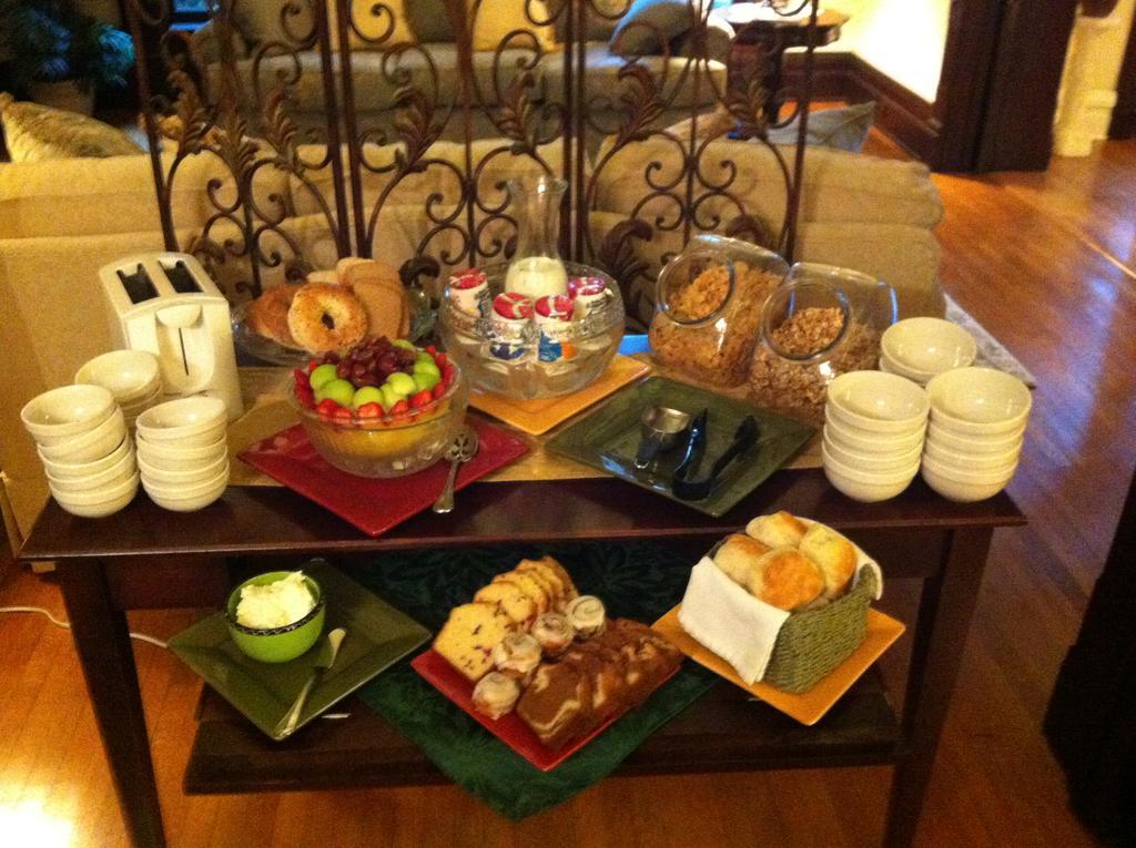 Lyndon House Bed & Breakfast 렉싱턴 외부 사진